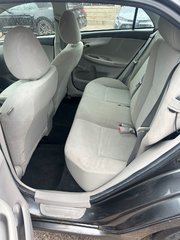 Toyota Corolla CE 2011