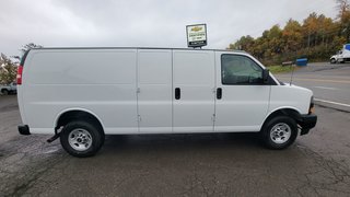 GMC Savana Cargo Van  2024 à Gaspé, Québec - 6 - w320h240px