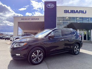 2019 Nissan Rogue SV in Notre-Dame-des-Prairies, Quebec - 2 - w320h240px