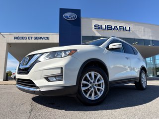 2020 Nissan Rogue SV in Notre-Dame-des-Prairies, Quebec - 2 - w320h240px
