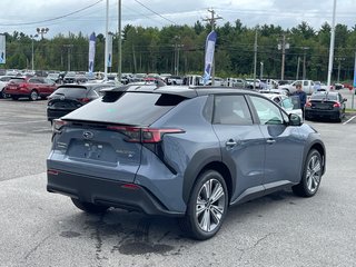 2024  SOLTERRA AWD with Luxury Package (Two-Tone) in Notre-Dame-des-Prairies, Quebec - 4 - w320h240px