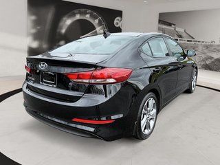 2017 Hyundai Elantra in Quebec, Quebec - 5 - w320h240px