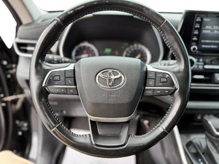 2022 Toyota Highlander in Quebec, Quebec - 17 - w320h240px