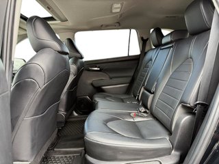 2022 Toyota Highlander in Quebec, Quebec - 11 - w320h240px