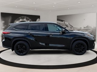 2022 Toyota Highlander in Quebec, Quebec - 4 - w320h240px