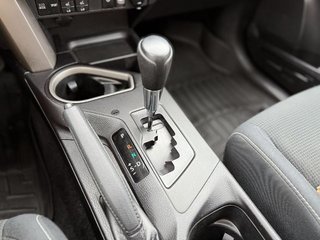 Toyota RAV4  2017 à Québec, Québec - 16 - w320h240px