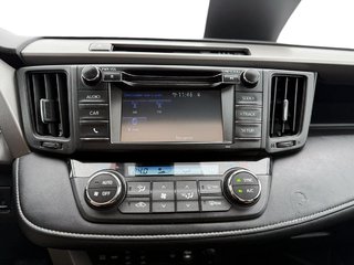 Toyota RAV4  2017 à Québec, Québec - 14 - w320h240px