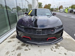 Chevrolet CAMARO COUPE 2LT (2LT) RS , 2023 à Charlemagne, Québec - 2 - w320h240px