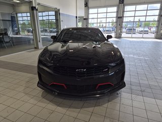 Chevrolet CAMARO COUPE 2LT (2LT) RS , 2023 à Charlemagne, Québec - 2 - w320h240px