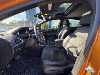 Chevrolet Cruze PREMIER, BANC CHAUFFANT, CAMÉRA DE RECUL 2017 à Charlemagne, Québec - 5 - w320h240px