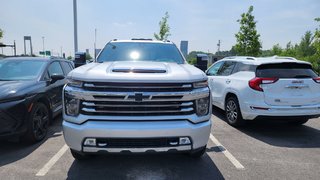 2022 Chevrolet Silverado 2500HD High Country in Charlemagne, Quebec - 2 - w320h240px