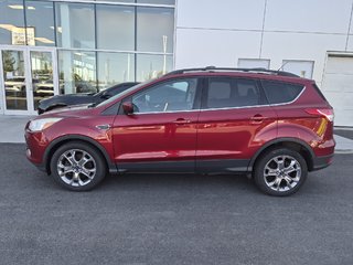 2014 Ford Escape SE , TOIT PANO ,AWD in Charlemagne, Quebec - 4 - w320h240px