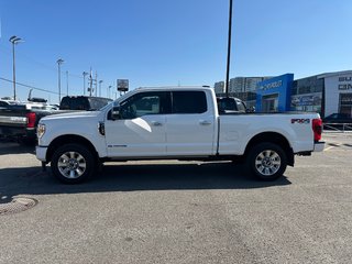 Ford F-250 Super Duty 4WD Crew Cab 176'' WB 2021 à Charlemagne, Québec - 3 - w320h240px