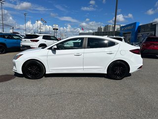 Hyundai Elantra PRIVILÉGIÉ 2020 à Charlemagne, Québec - 3 - w320h240px
