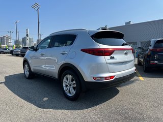 Kia Sportage AWD LX 2017 à Charlemagne, Québec - 4 - w320h240px