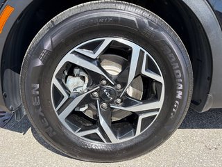 Kia Sportage LX 2023 à Charlemagne, Québec - 6 - w320h240px