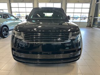 Land Rover Range Rover SV 2024 à Charlemagne, Québec - 2 - w320h240px