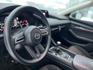 2019 Mazda 3 GX,CAMÉRA DE RECUL,BANC CHAUFFANT in Charlemagne, Quebec - 4 - w320h240px