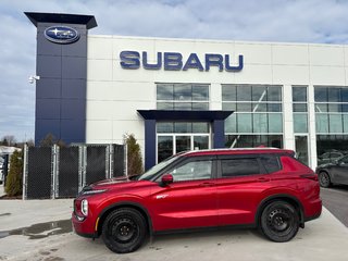 2023 Mitsubishi Outlander PHEV SEL, CAMÉRA DE RECUL, BANC CHAUFFANT in Charlemagne, Quebec - 3 - w320h240px