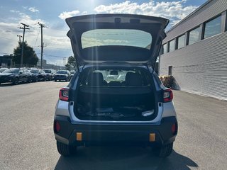 2024  Crosstrek Wilderness in Charlemagne, Quebec - 6 - w320h240px