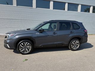 Subaru Forester e-BOXER Hybrid Hybrid Premier 2026 à Charlemagne, Québec - 2 - w320h240px
