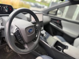 Subaru Solterra GROUPE DE LUXE,CAMÉRA DE RECUL,BANC CHAUFFANT 2023 à Saint-Jérôme, Québec - 4 - w320h240px