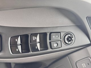 Hyundai Elantra L+ 2016 à Miramichi, Nouveau-Brunswick - 6 - w320h240px