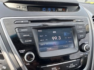 2016 Hyundai Elantra GLS in Miramichi, New Brunswick - 5 - w320h240px