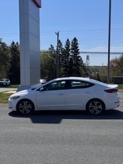 2017 Hyundai Elantra GLS in Miramichi, New Brunswick - 3 - w320h240px