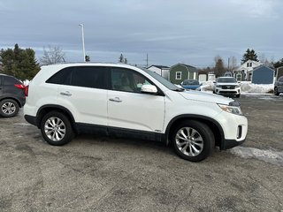 2015 Kia Sorento EX in Miramichi, New Brunswick - 2 - w320h240px
