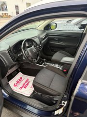 2020 Mitsubishi Outlander SEL in Miramichi, New Brunswick - 3 - w320h240px