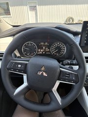 2026 Mitsubishi Outlander LE in Miramichi, New Brunswick - 4 - w320h240px