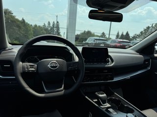 2025 Nissan Rogue SV Moonroof in Miramichi, New Brunswick - 5 - w320h240px