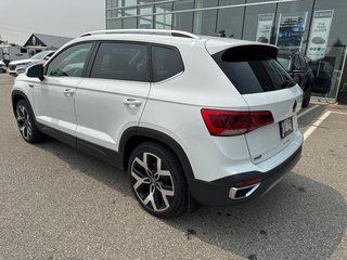 2022 Volkswagen Taos Highline in Miramichi, New Brunswick - 2 - w320h240px