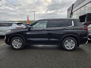 Mitsubishi Outlander Plug-In Hybrid SE 2025