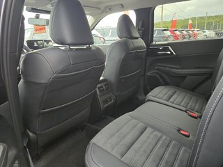 2025 Mitsubishi Outlander Plug-In Hybrid LE in Riviere-du-Loup, Quebec - 5 - w320h240px