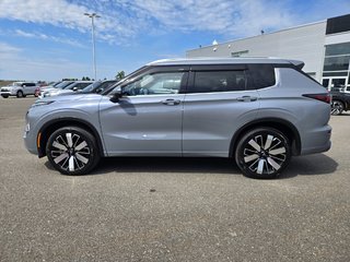 Mitsubishi Outlander  2025 à Rivière-du-Loup, Québec - 3 - w320h240px