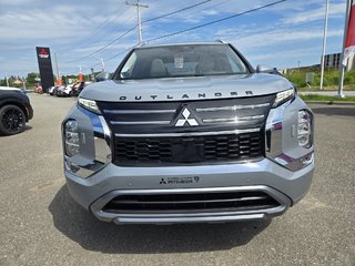 Mitsubishi Outlander  2025 à Rivière-du-Loup, Québec - 4 - w320h240px