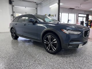 2018 Volvo V90 Cross Country BASE 2.0L I4 Supercharged Turbo All Wheel Drive