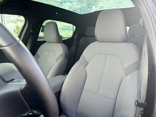 Polestar 2 Plus 2024 à Laval, Québec - 5 - w320h240px