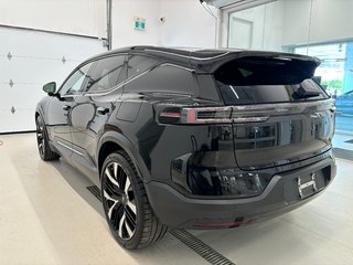 Polestar 3 Performance Launch Edition 2025 à Laval, Québec - 4 - w320h240px