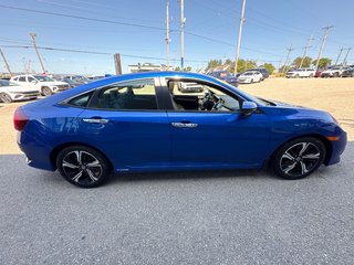 2018 Honda Civic Sedan Touring in Sydney, Nova Scotia - 4 - w320h240px