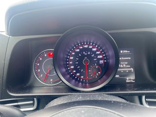 2021 Hyundai Elantra Preferred in Sydney, Nova Scotia - 6 - w320h240px