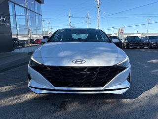 2022 Hyundai Elantra Preferred in Sydney, Nova Scotia - 6 - w320h240px