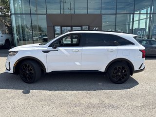 2022 Kia Sorento SX in Sydney, Nova Scotia - 2 - w320h240px