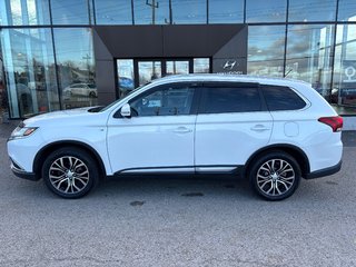 2016 Mitsubishi Outlander GT in Sydney, Nova Scotia - 3 - w320h240px