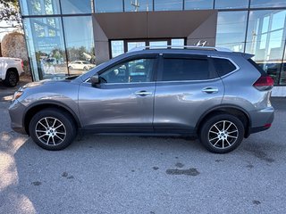 2020 Nissan Rogue SE in Sydney, Nova Scotia - 3 - w320h240px