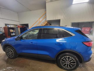 2021  Escape SEL Plug-In Hybrid in Bécancour (Gentilly Sector), Quebec - 6 - w320h240px