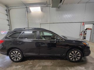 2016  Outback 3.6R w/Limited & Tech Pkg in Bécancour (Gentilly Sector), Quebec - 3 - w320h240px