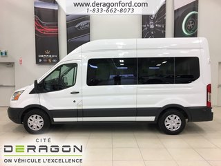 Ford transit 15 passagers Clearance